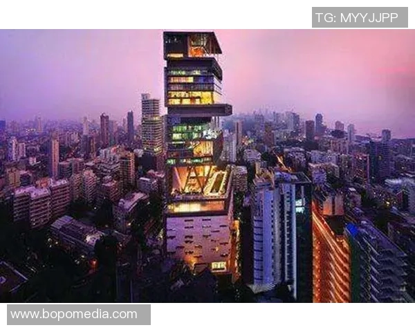 足球明星豪宅价值千亿揭秘奢华生活背后的故事与投资智慧